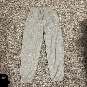 Nike Phoenix Fleece joggers